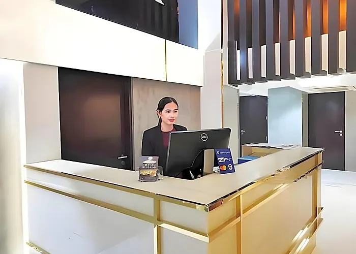 Citin Sukhumvit 11 Nana By Compass Hospitality Hotel