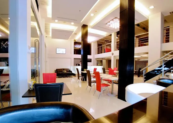 Citin Sukhumvit 11 Nana By Compass Hospitality Hotel